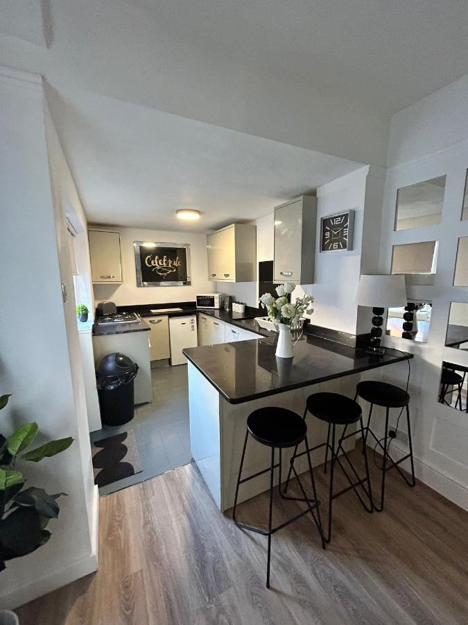 Westview House By Sasco Holiday home