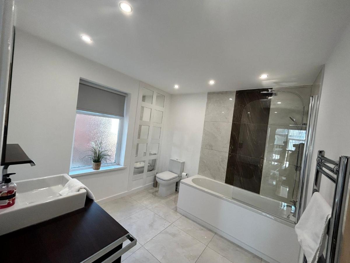 Westview House By Sasco Holiday home *